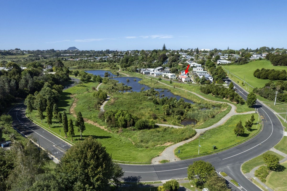 97 Watling Street, Gate Pa, Tauranga - Carousel 27