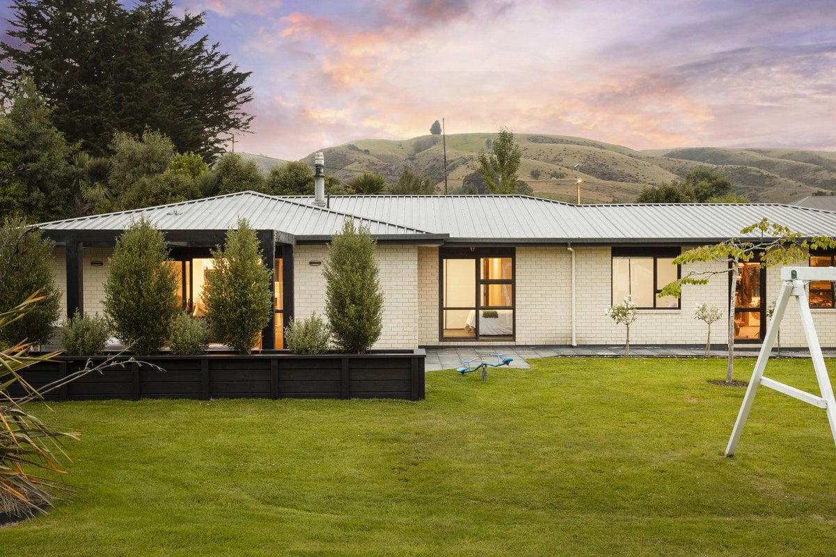32 Precelly Street, Allanton, Mosgiel - Carousel 2
