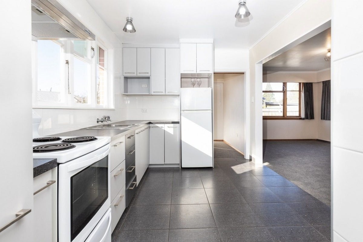 30 Lakings Road, Springlands, Blenheim - Carousel 2