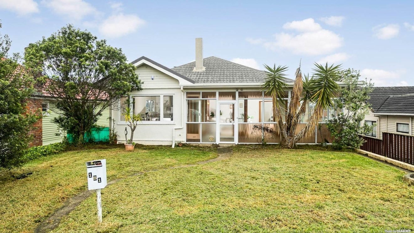 181 Taylor Street, Blockhouse Bay, Auckland - Carousel 1