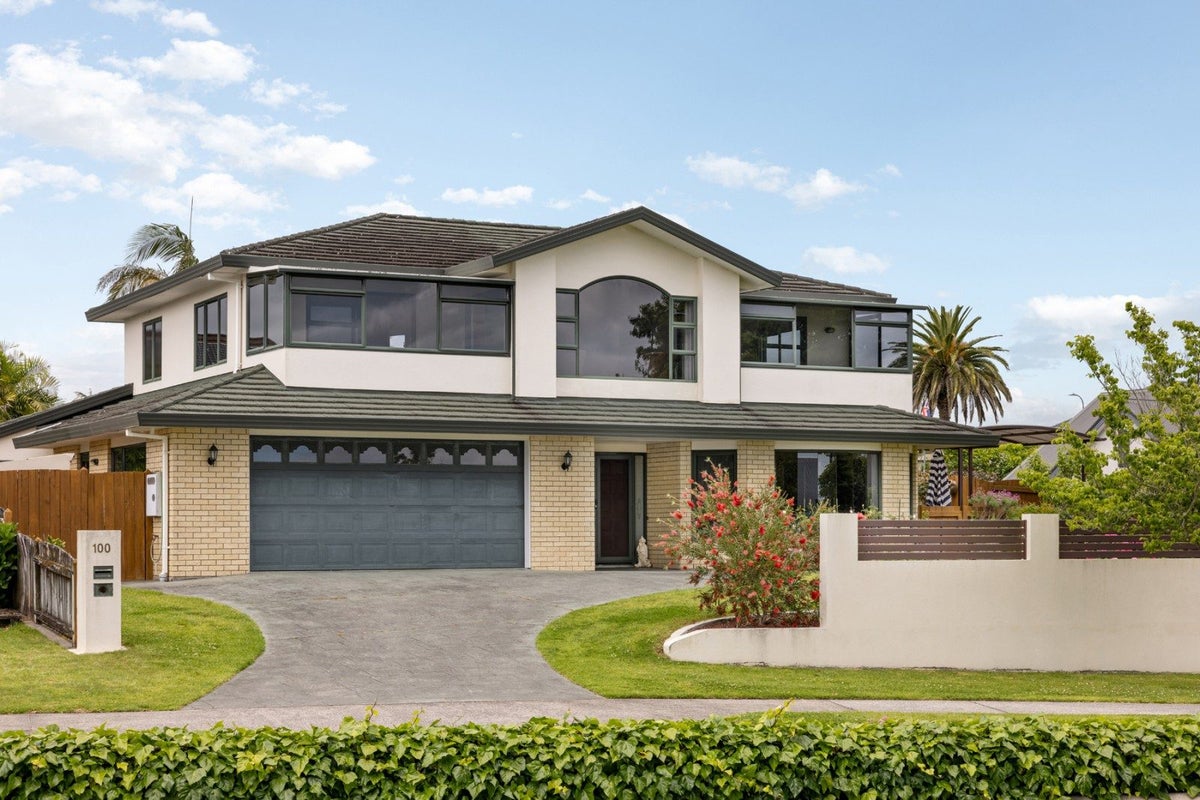 100 Beaumaris Boulevard, Bethlehem, Tauranga - Carousel 1