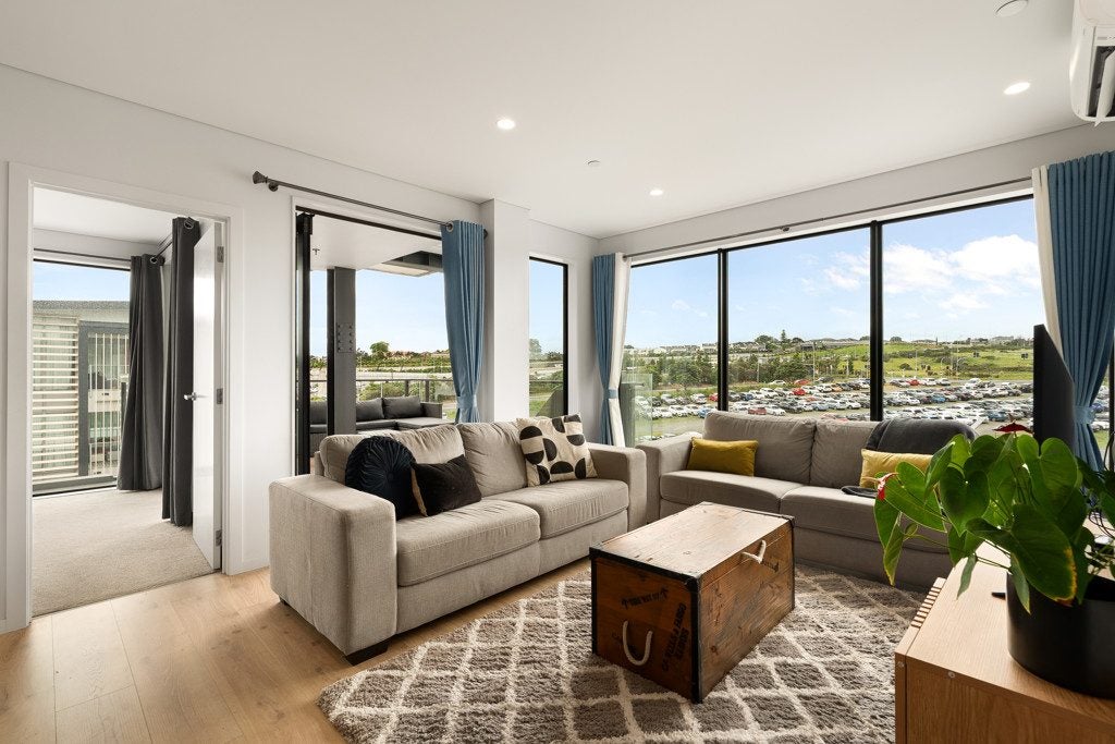 322/3 Kaipiho Lane, Albany, Auckland - Carousel 2