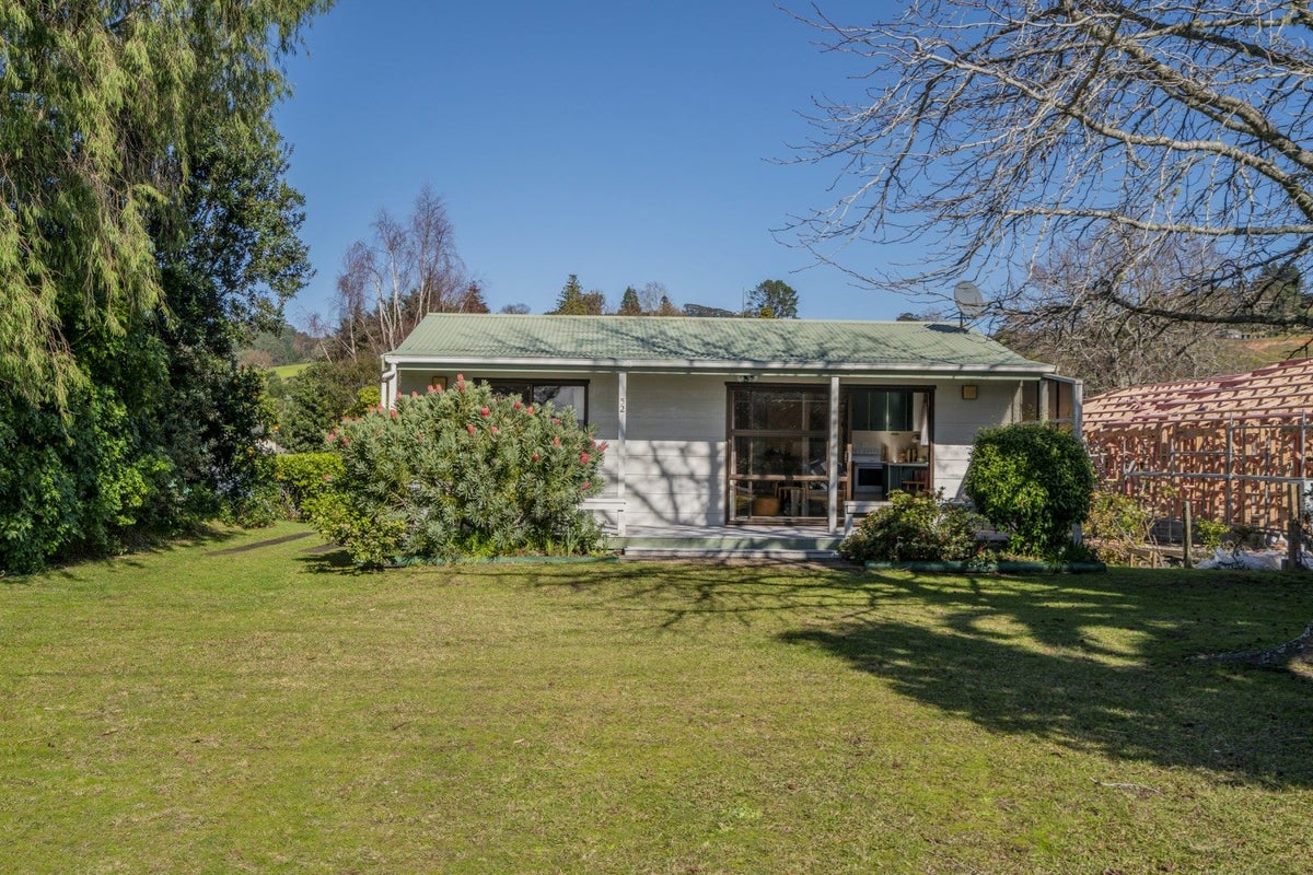52 Captain Cook Road, Cooks Beach, Whitianga - Carousel 2