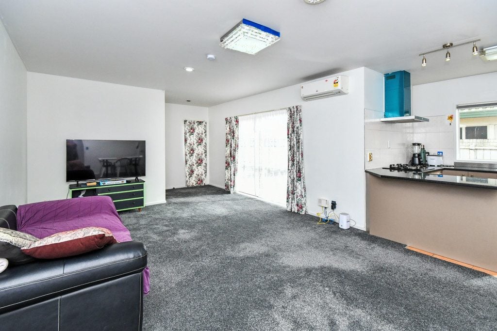 2/94 Pah Road, Papatoetoe, Auckland - Carousel 2