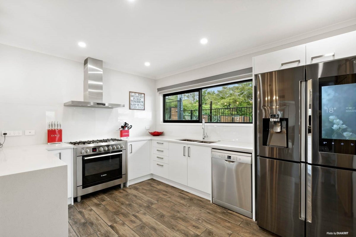 113 Fairview Avenue, Fairview Heights, Auckland - Carousel 1