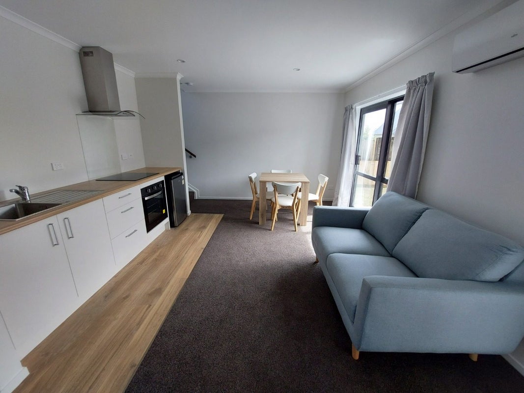 4/7 Greta Street, Glenview, Hamilton - Carousel 10