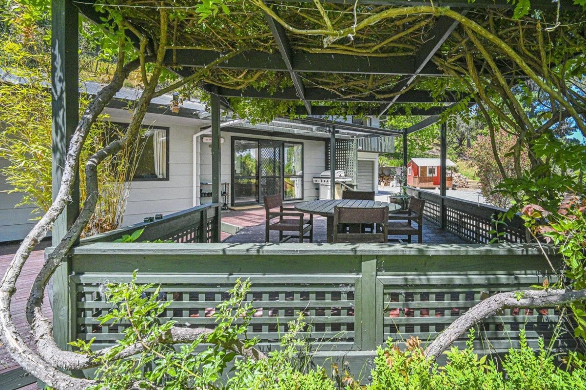 51 Longview Road, Poraiti, Napier - Carousel 2