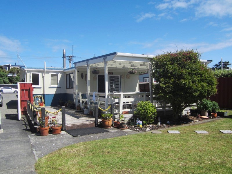 52 Rua Avenue, Waitarere Beach, Levin - Carousel 15