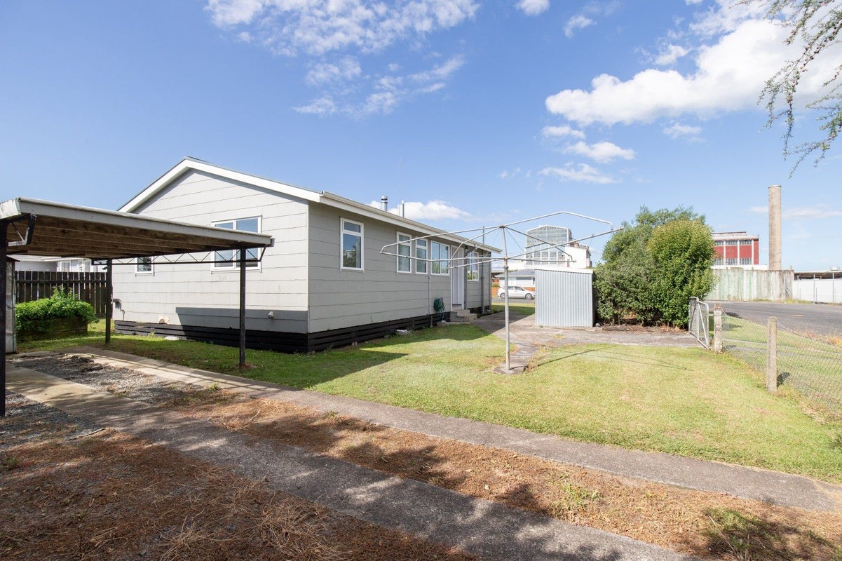 14 Ponui Avenue, Kerepehi, Paeroa - Carousel 1