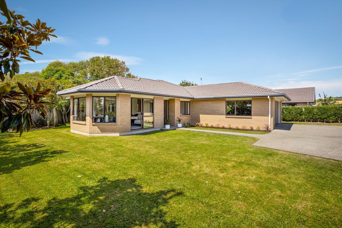 3 Solan Drive, Waimauku, Waimauku - Carousel 2