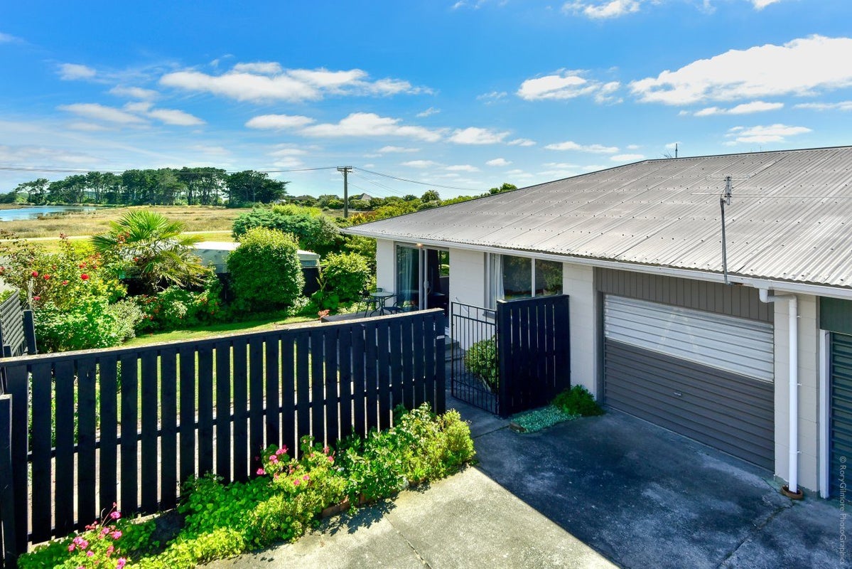 1/18B Falcon Street, New Brighton, Christchurch - Carousel 2