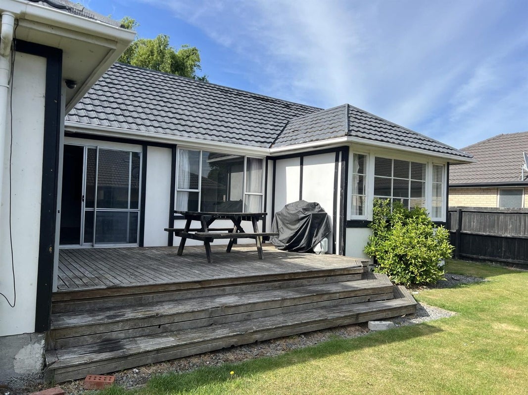 20 Karamu Street, Upper Riccarton, Christchurch - Carousel 1