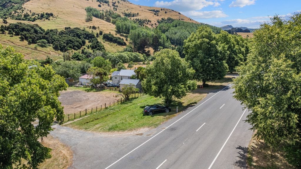 4509 Christchurch Akaroa Road, Little River, Little River - Carousel 2