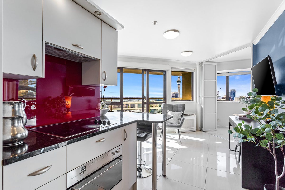1607/96 Symonds Street, Grafton, Auckland - Carousel 1