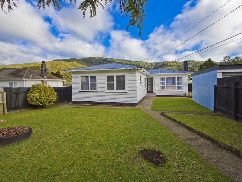 80A Coast Road, Wainuiomata, Lower Hutt - Carousel 1