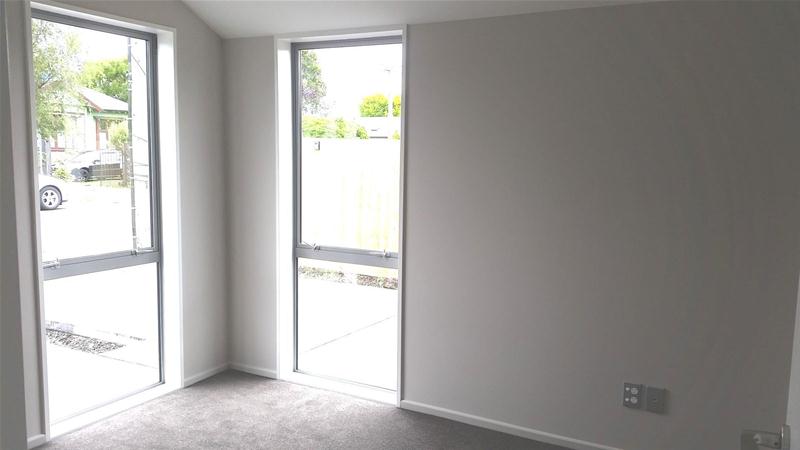 2/10 Lindsay Street, St Albans, Christchurch - Carousel 2