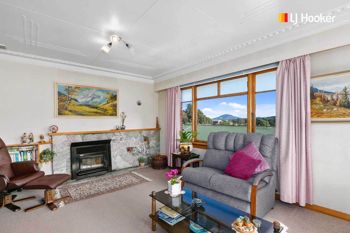 33 Barr Street, Kenmure, Dunedin - Carousel 2