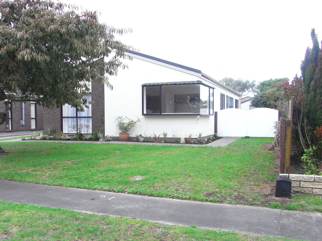 22 Exeter Crescent, Springvale, Whanganui - Carousel 2