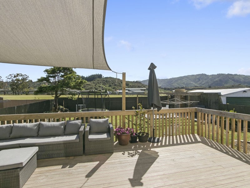 48 Konini Street, Wainuiomata, Lower Hutt - Carousel 1