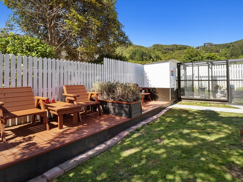 31 Lees Grove, Wainuiomata, Lower Hutt - Carousel 19