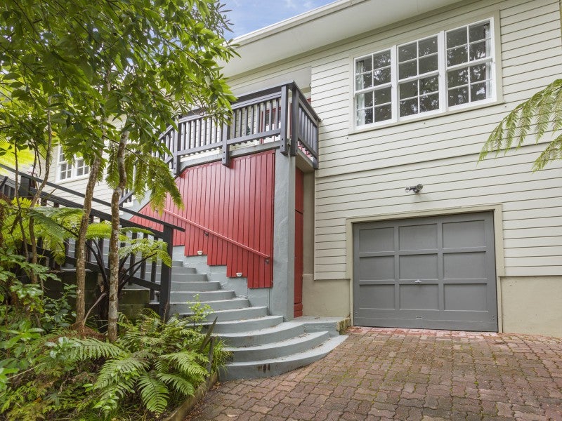 52A Chatsworth Road, Silverstream, Upper Hutt - Carousel 24