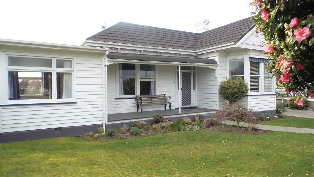 262 King Street, Temuka - Carousel 2