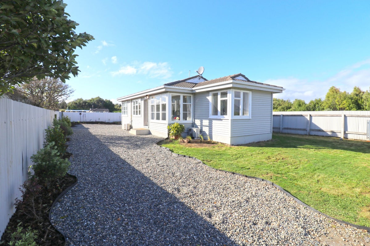 96 Bain Street, Kingswell, Invercargill - Carousel 1