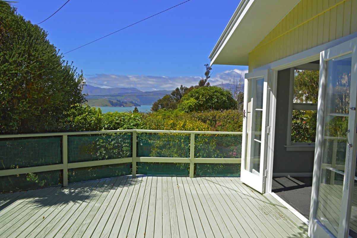 3 Zephyr Terrace, Governors Bay, Lyttelton - Carousel 2