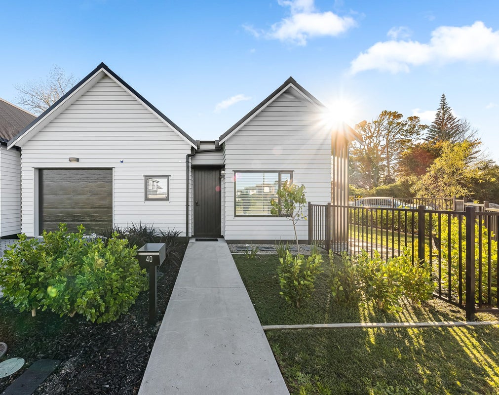 40 Oyster Drive, Whenuapai, Auckland - Carousel 1