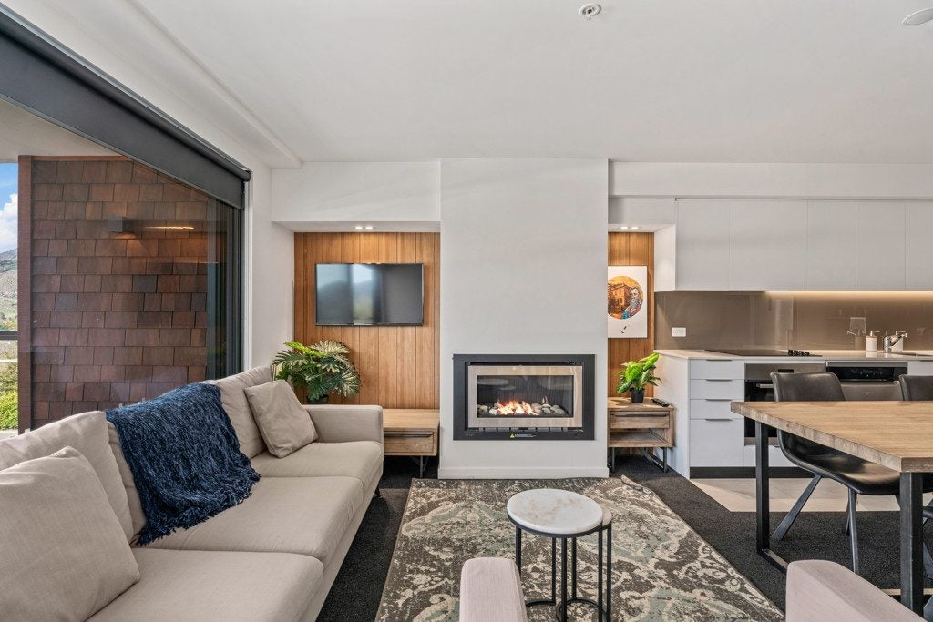 11/154 Arthurs Point Road, Arthurs Point, Queenstown - Carousel 2