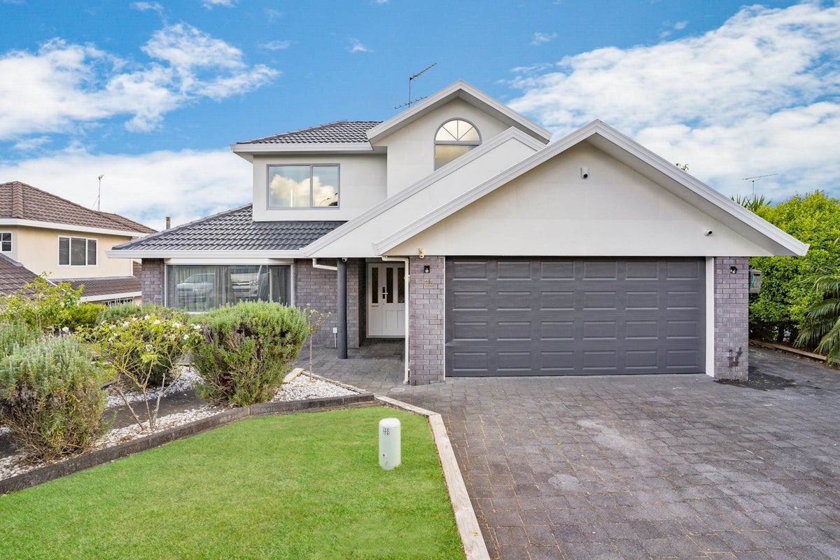 23 Covina Place, Somerville, Auckland - Carousel 1