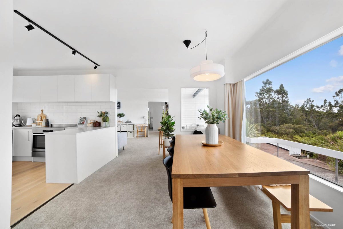 28 Wernham Place, Northcote, Auckland - Carousel 1