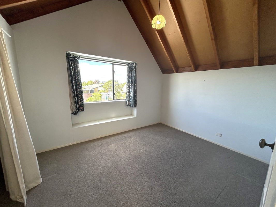 161 Avondale Road, Greenmeadows, Napier - Carousel 22