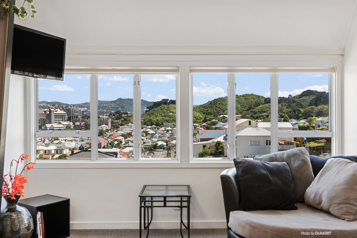 36/46 Hiropi Street, Newtown, Wellington - Carousel 2