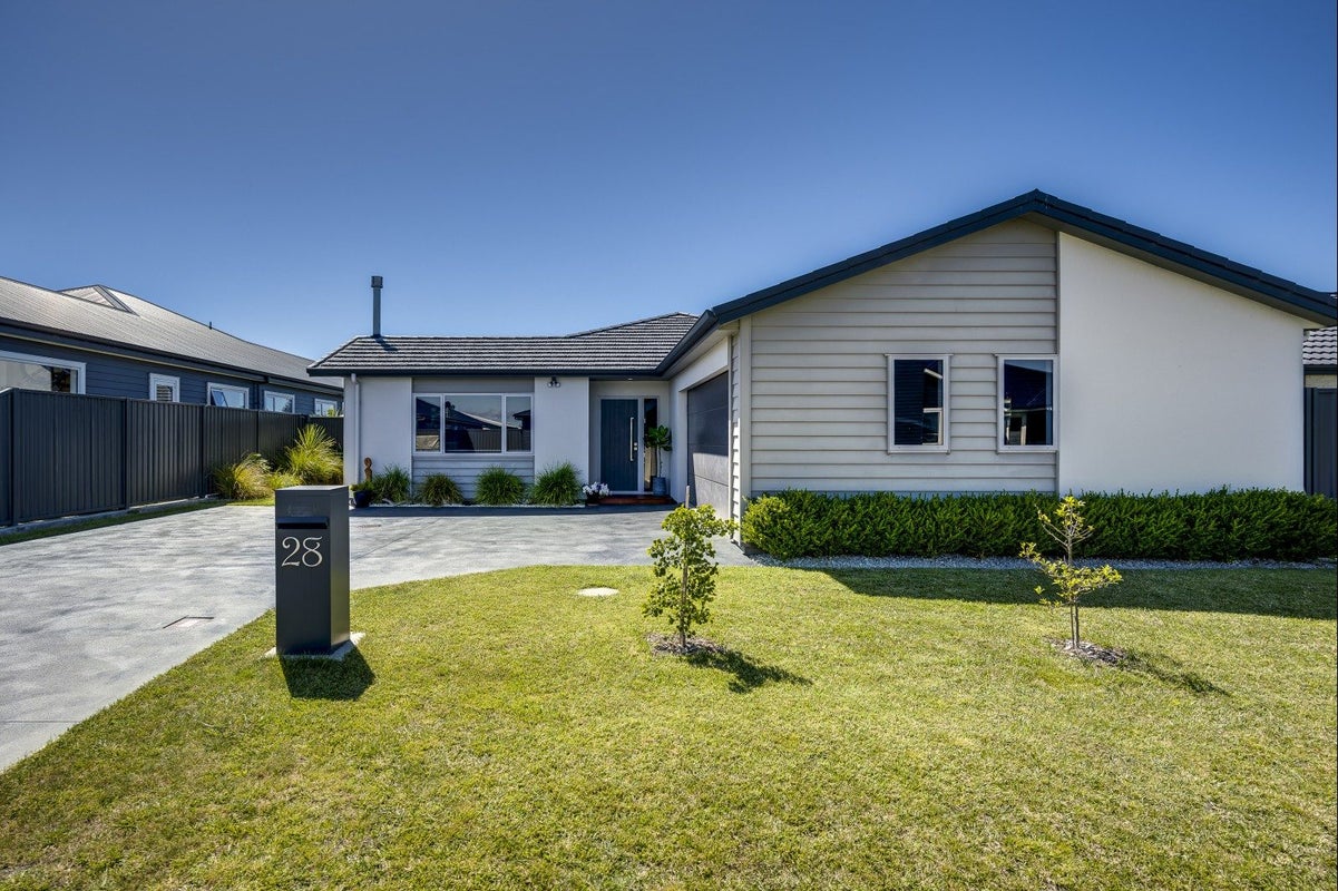 28 Kaituna Place, Te Awa, Napier - Carousel 2