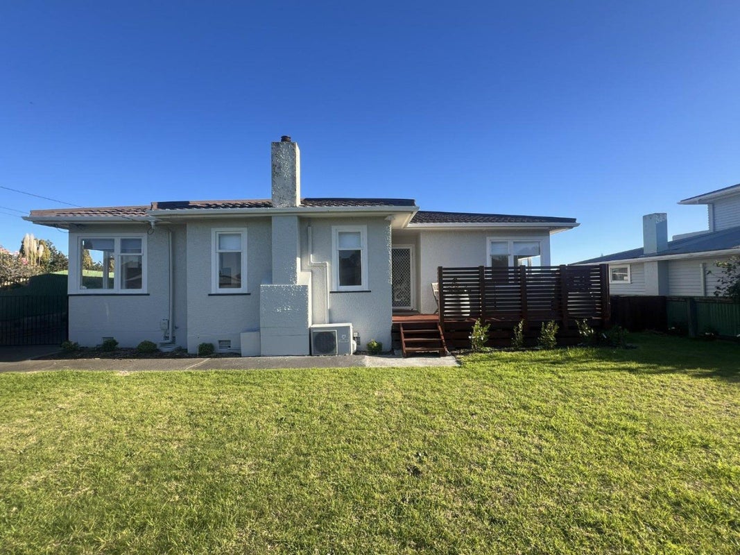 15 Laird Street, Castlecliff, Whanganui - Carousel 13