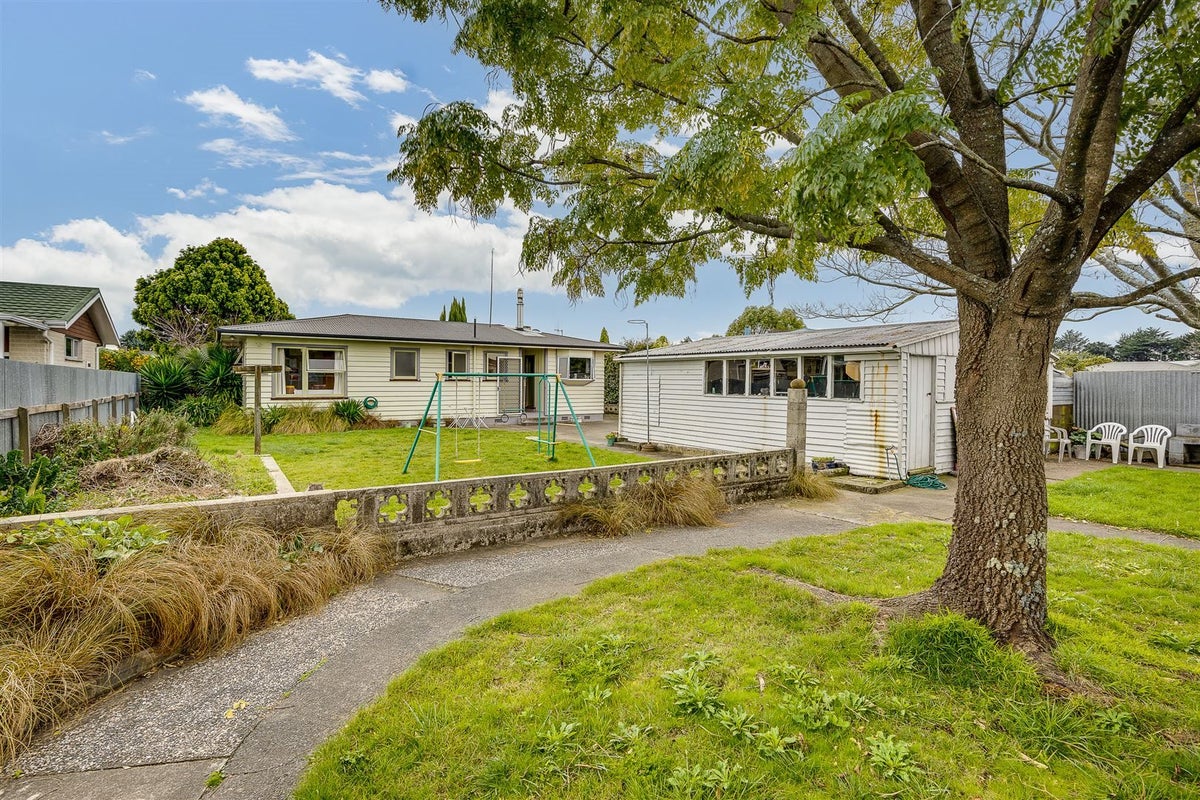 19 Clarence Cox Crescent, Pirimai, Napier - Carousel 16