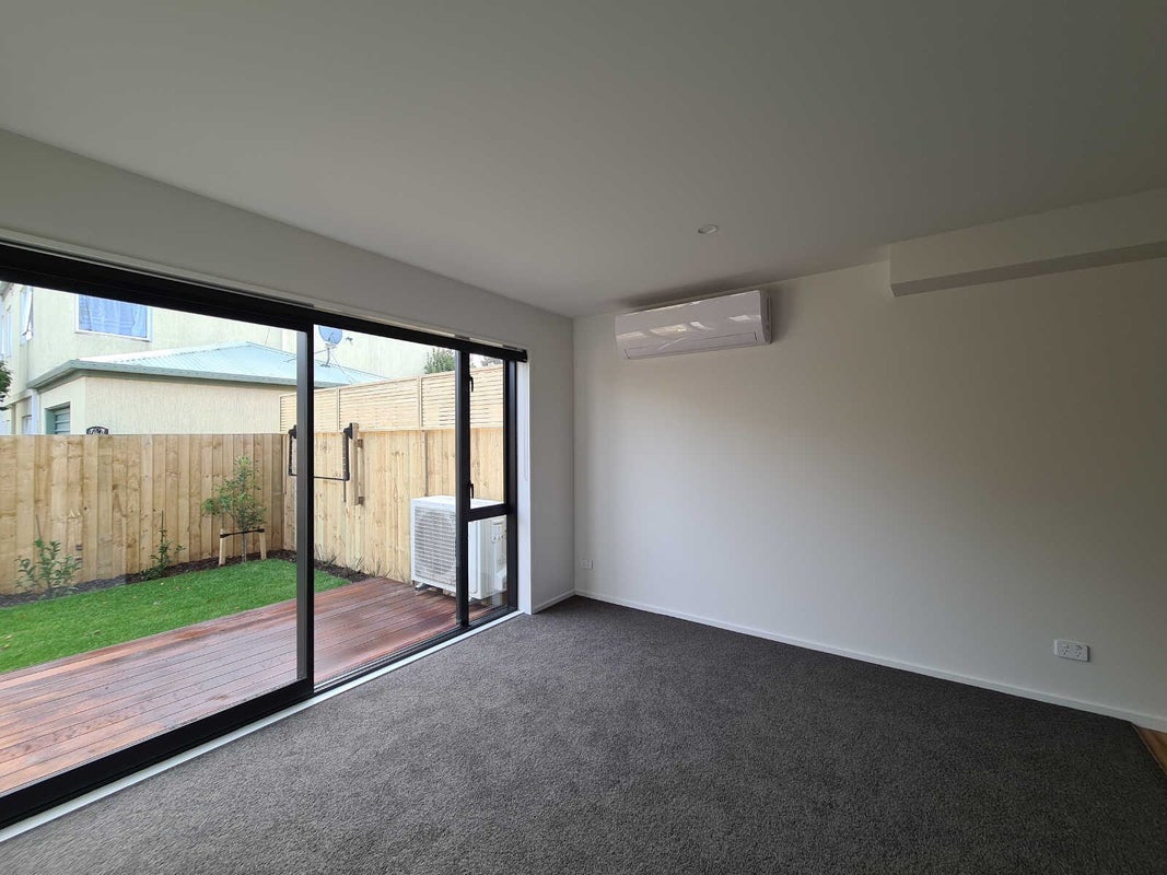 2/491 Hereford Street, Linwood, Christchurch - Carousel 2