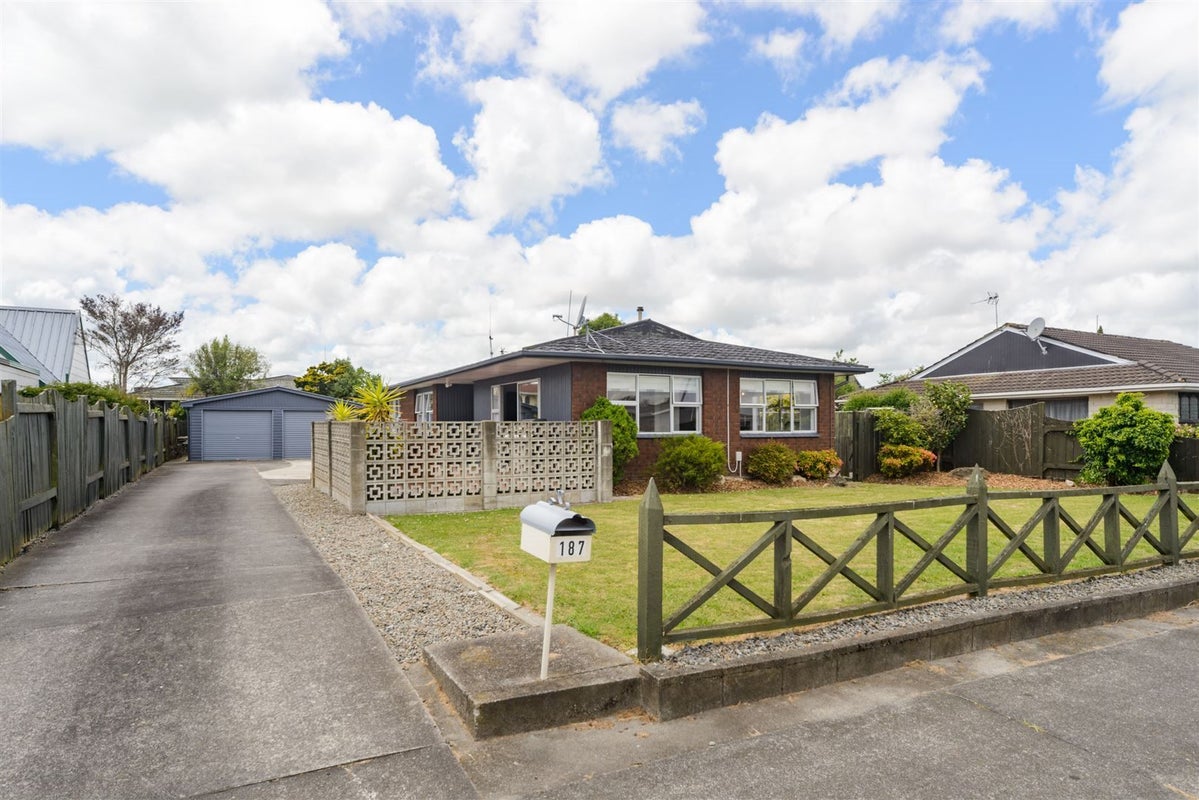 187 Milson Line, Milson, Palmerston North - Carousel 22