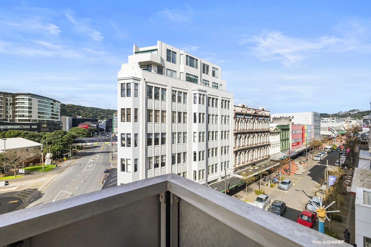 4C/126 Wakefield Street, Te Aro, Wellington - Carousel 2