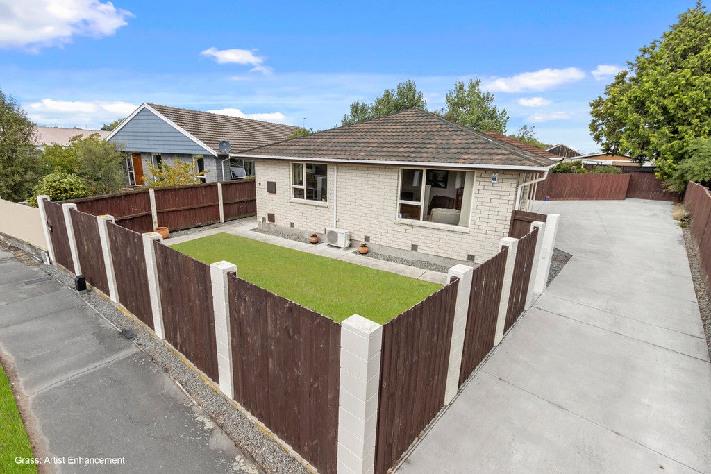 1/29 Heathglen Avenue, Parklands, Christchurch - Carousel 1