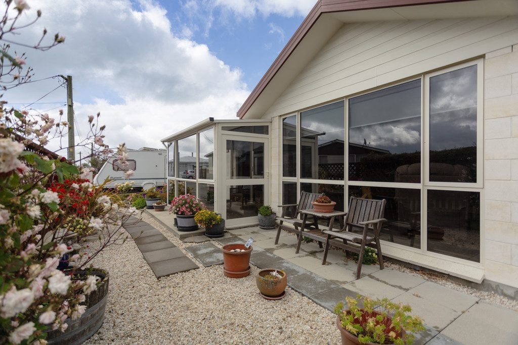 441A Thames Highway, Oamaru North, Oamaru - Carousel 2