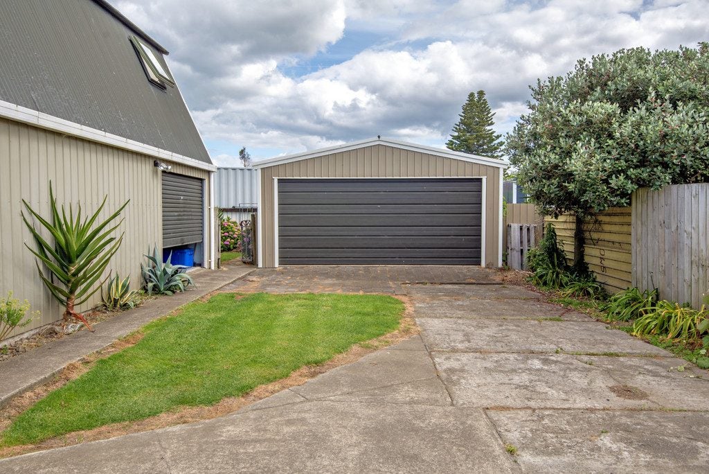 100 Wellington Street, Opotiki, Opotiki - Carousel 21