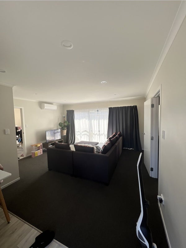 24 Cosmith Lane, Dinsdale, Hamilton - Carousel 2