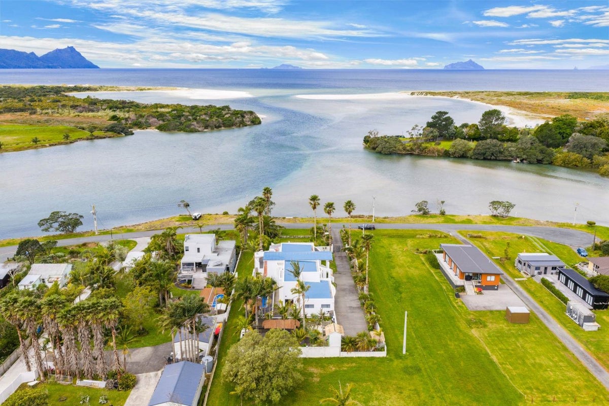 14 Princes Road, Ruakaka - Carousel 1