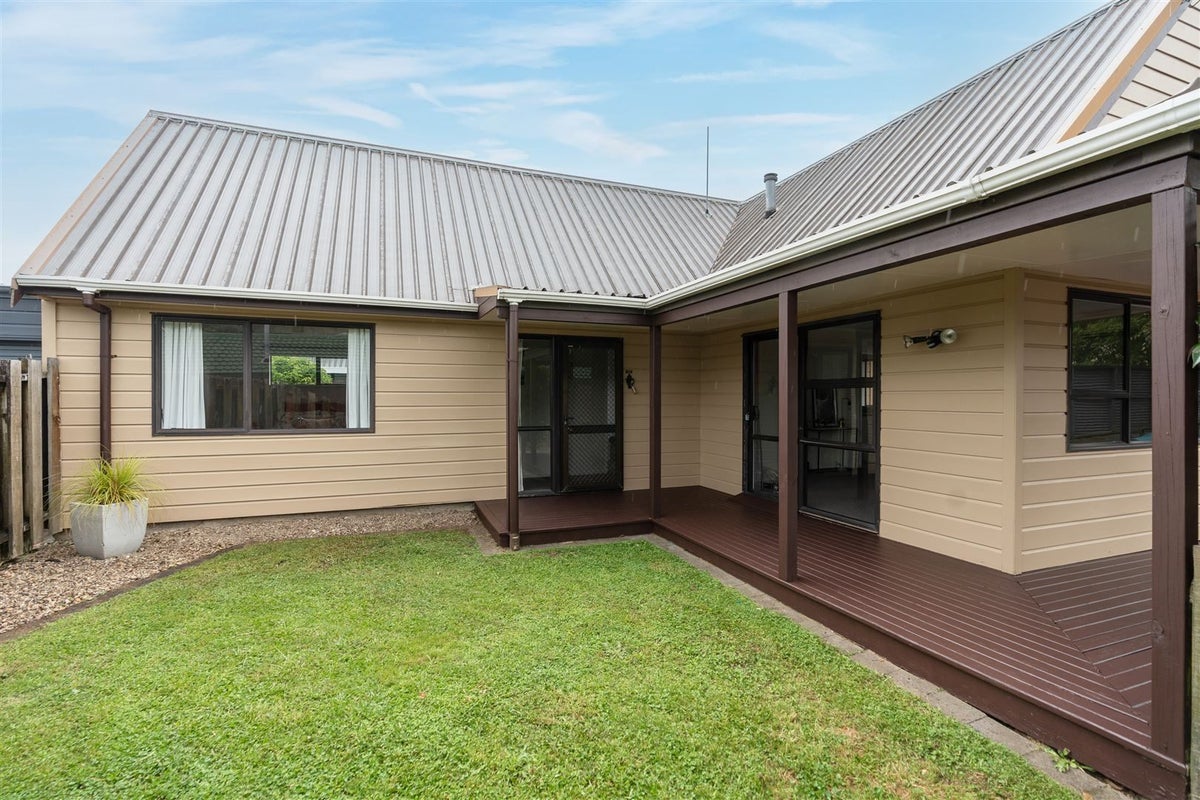 208A Nixon Street, Hamilton East, Hamilton - Carousel 1