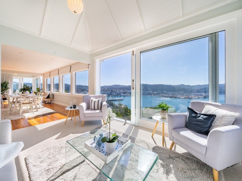 35 Palliser Road, Roseneath, Wellington - Carousel 1