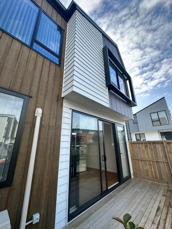 1/31 Mahalo Avenue, Wiri, Auckland - Carousel 10