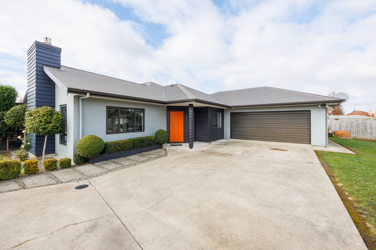 22C Stonebridge Heights, Feilding, Feilding - Carousel 43
