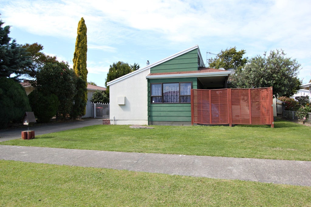 20 Coverdale Street, Onekawa, Napier - Carousel 2